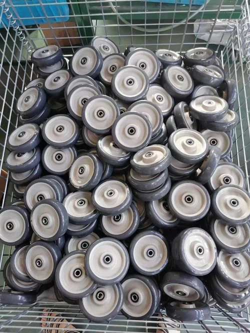caster wheels small caster wheels small