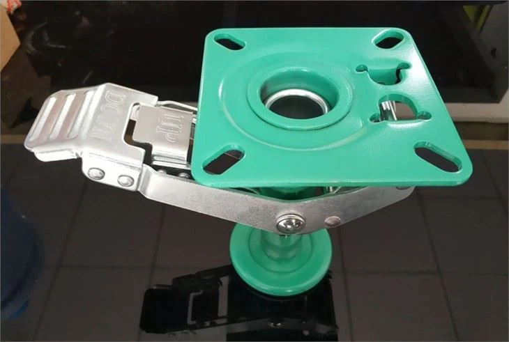 mobile equipment floor locks