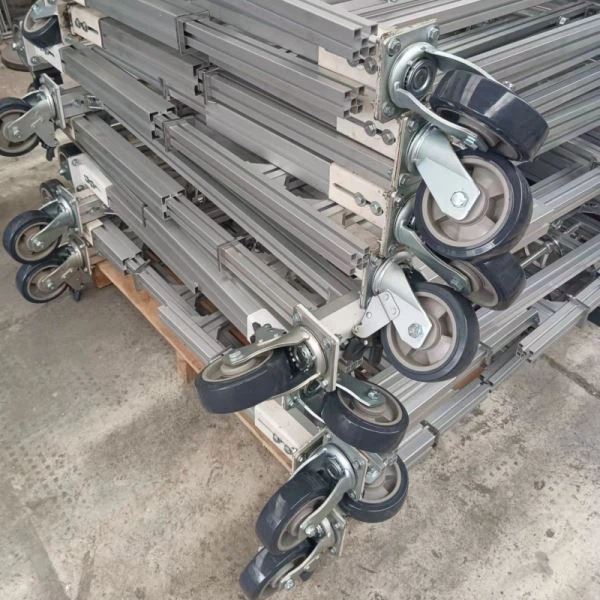 Heavy aluminum extrustion casters