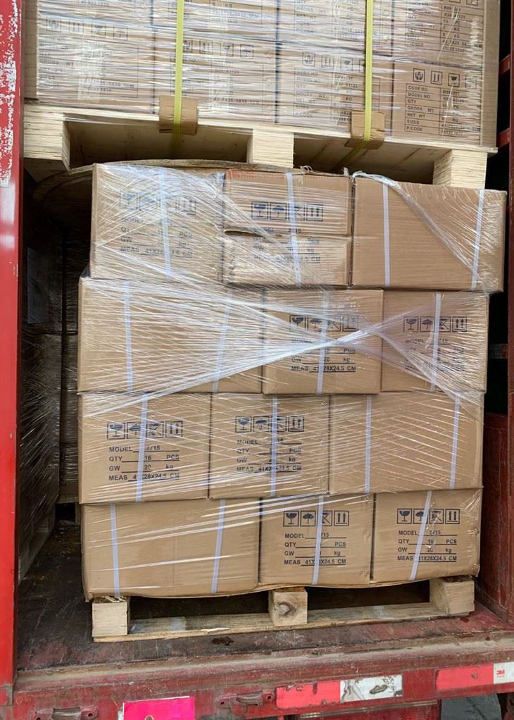 high cost effective leveling casters