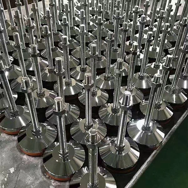 Adjustable anti vibration steel leveler